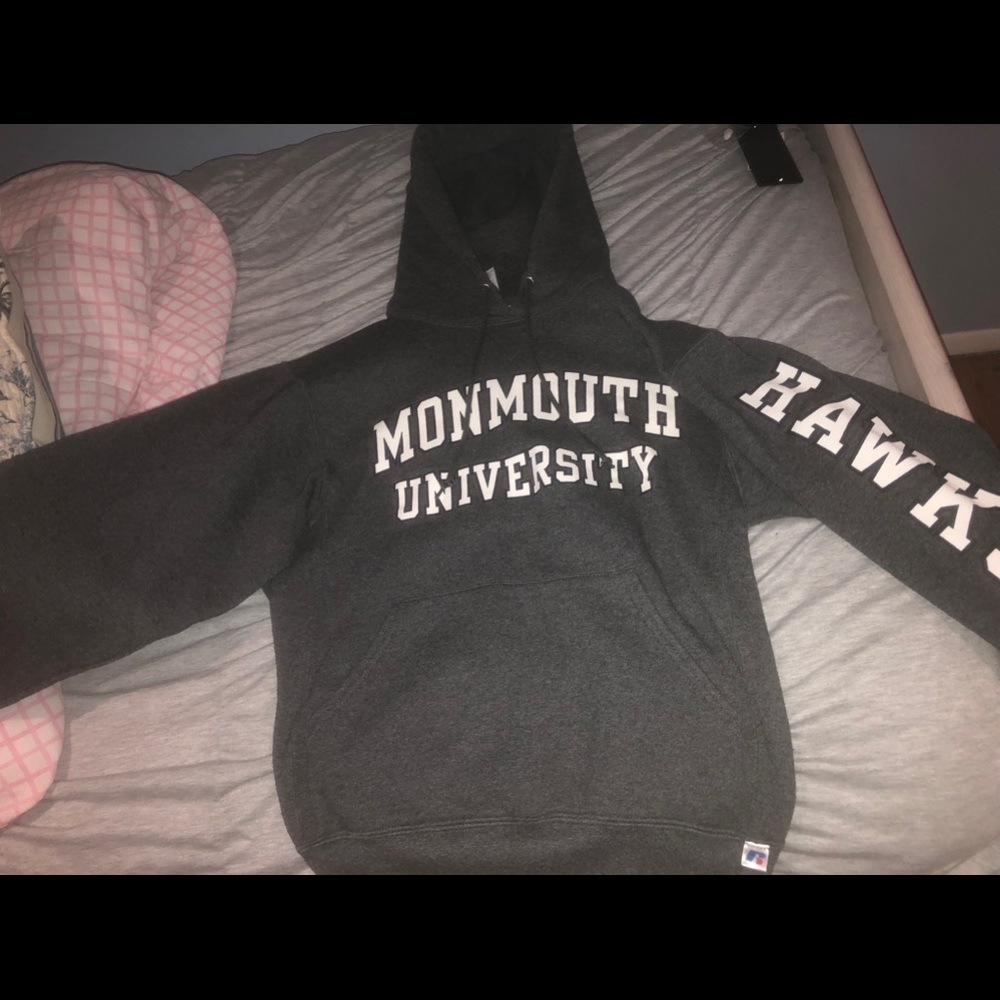 Monmouth University sweatshirt/hoodie